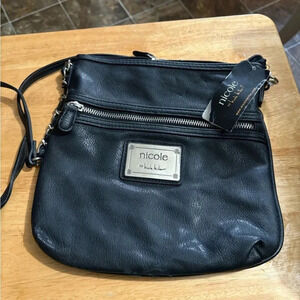 Nicole crossbody‎